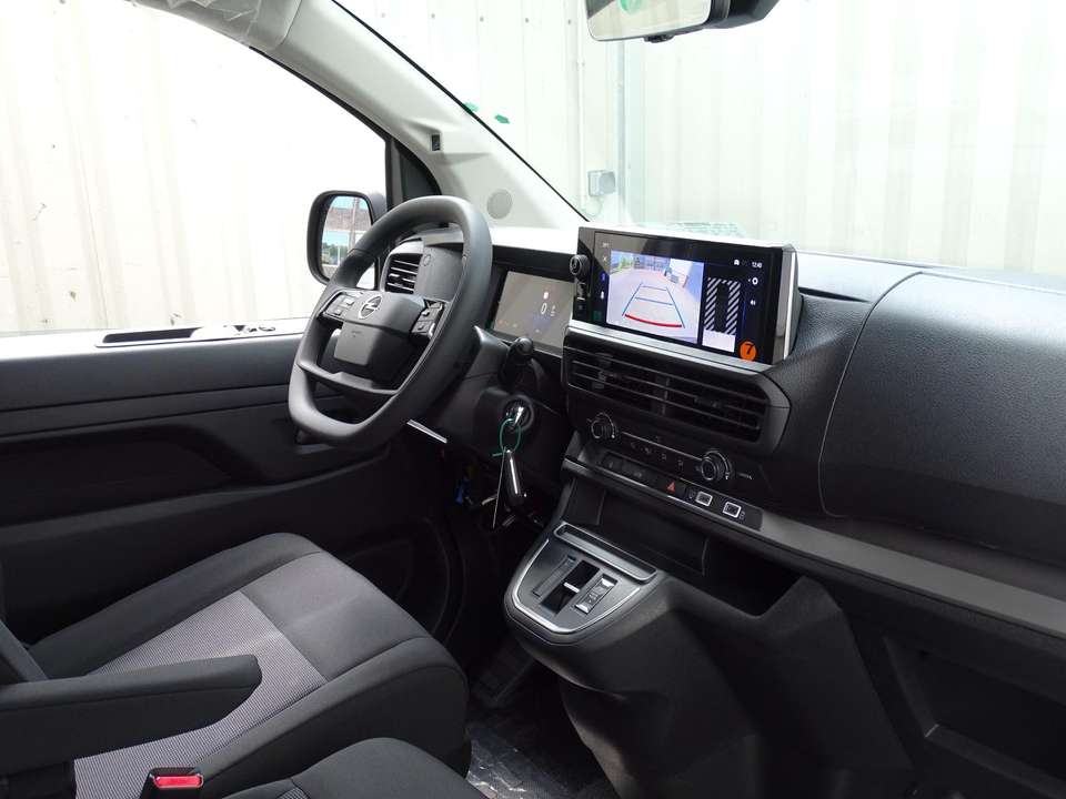 Opel Vivaro - Imagem 8