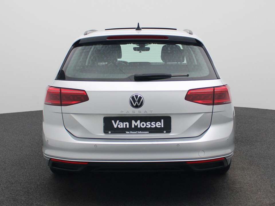 Volkswagen Passat Variant - Imagem 6