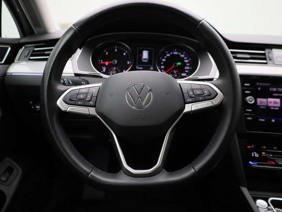 Volkswagen Passat Variant - Imagem 9