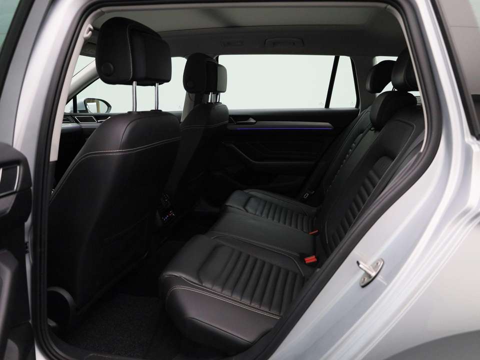 Volkswagen Passat Variant - Imagem 12