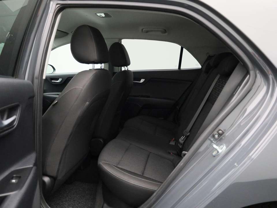 Kia Rio - Imagem 12