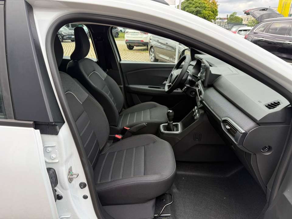 Dacia Sandero - Imagem 7