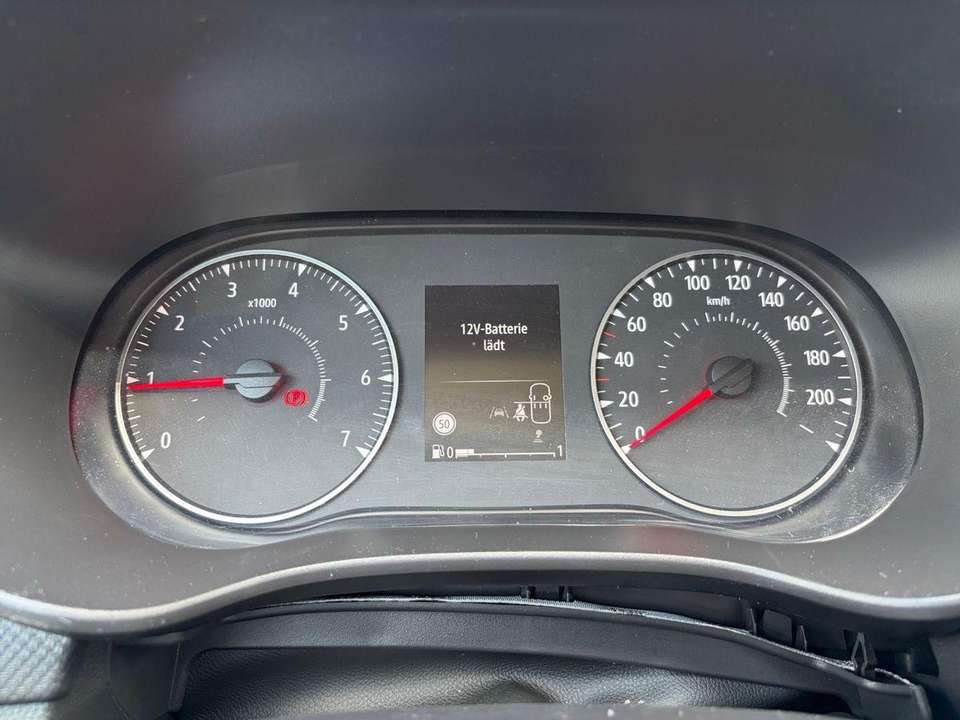 Dacia Sandero - Imagem 8