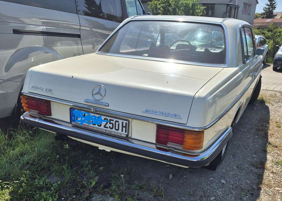 Mercedes-Benz 250 - Imagem 3