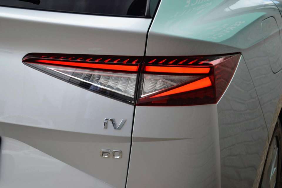 Skoda Enyaq - Imagem 20
