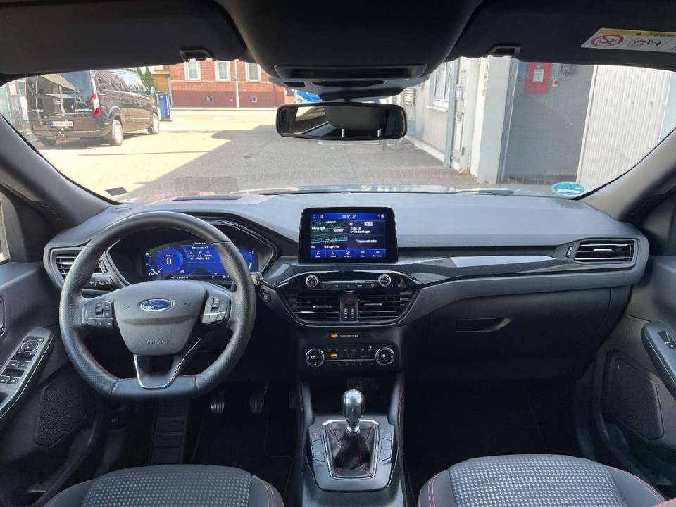 Ford Kuga - Imagem 11