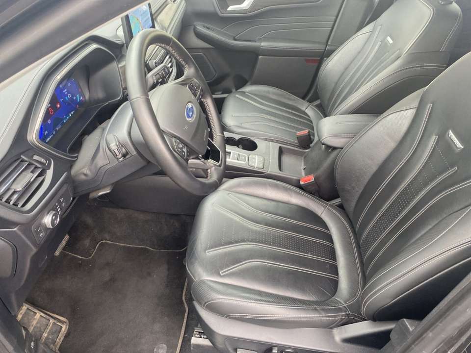 Ford Kuga - Imagem 8