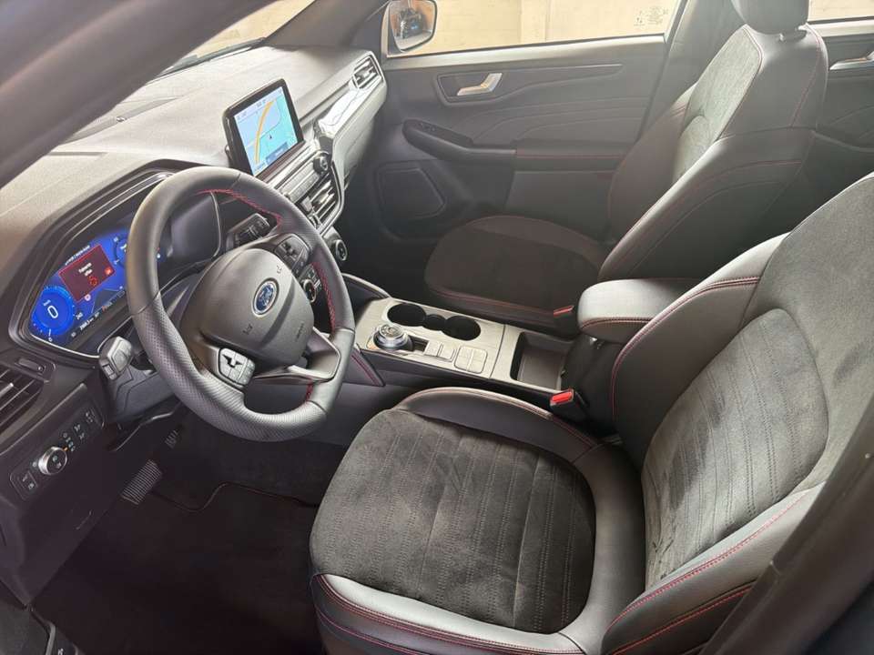 Ford Kuga - Imagem 8