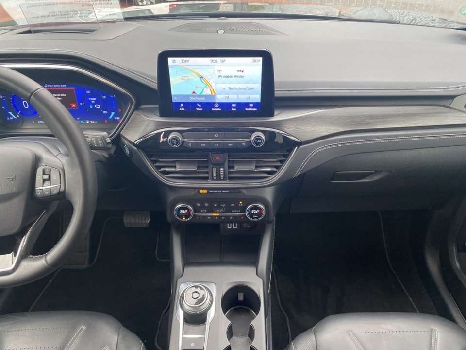 Ford Kuga - Imagem 10