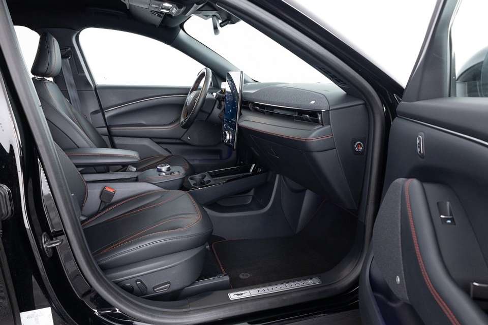 Ford Mustang Mach-E - Imagem 6