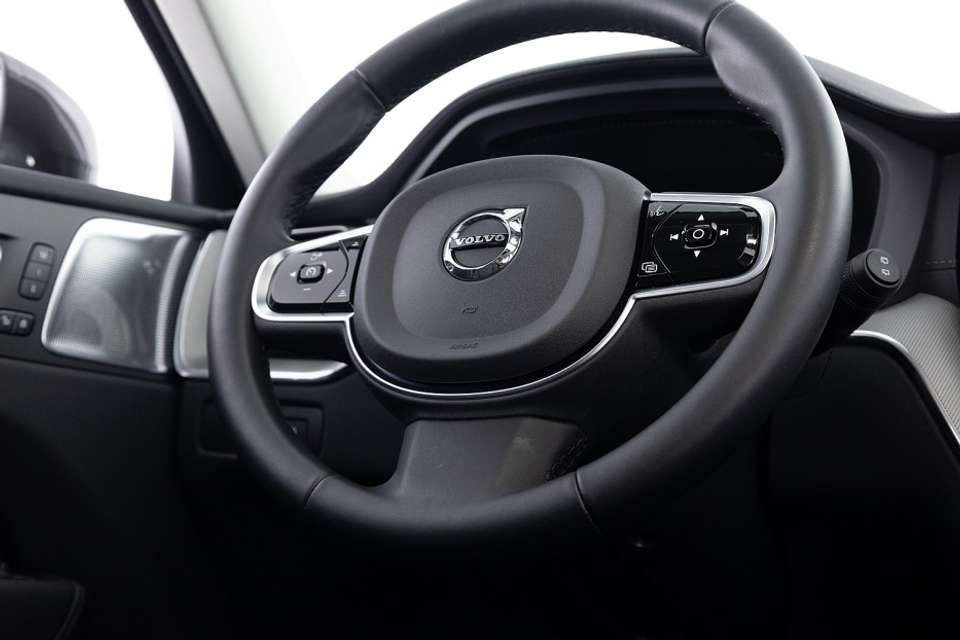 Volvo XC60 - Imagem 18