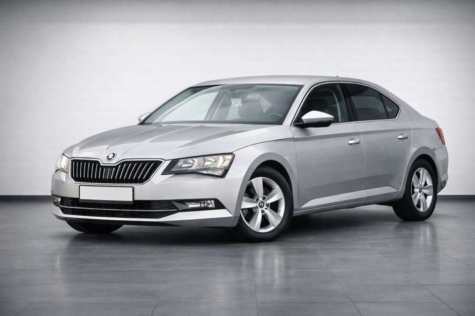 Skoda Superb - Imagem 1