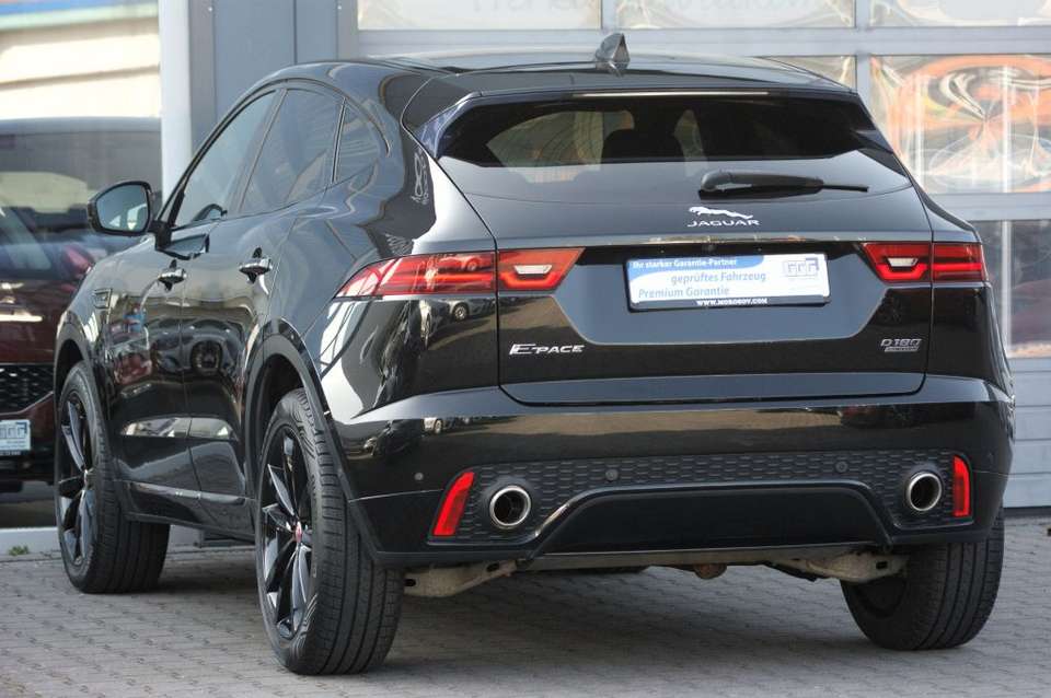 Jaguar E-Pace - Imagem 3