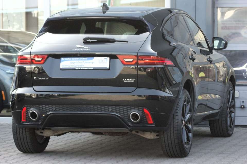 Jaguar E-Pace - Imagem 4