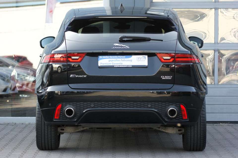 Jaguar E-Pace - Imagem 6