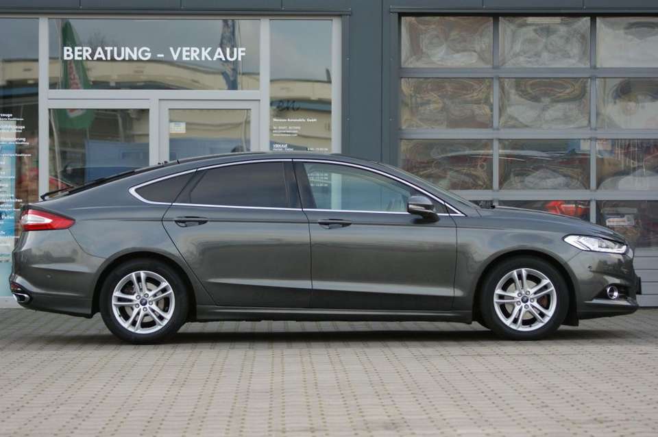 Ford Mondeo - Imagem 8