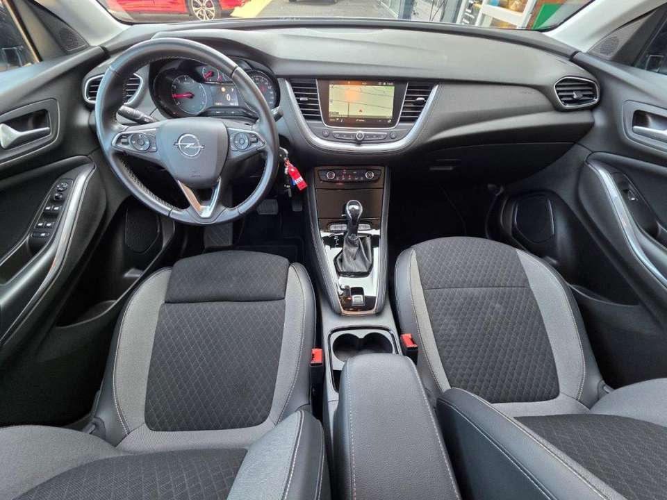 Opel Grandland X - Imagem 11