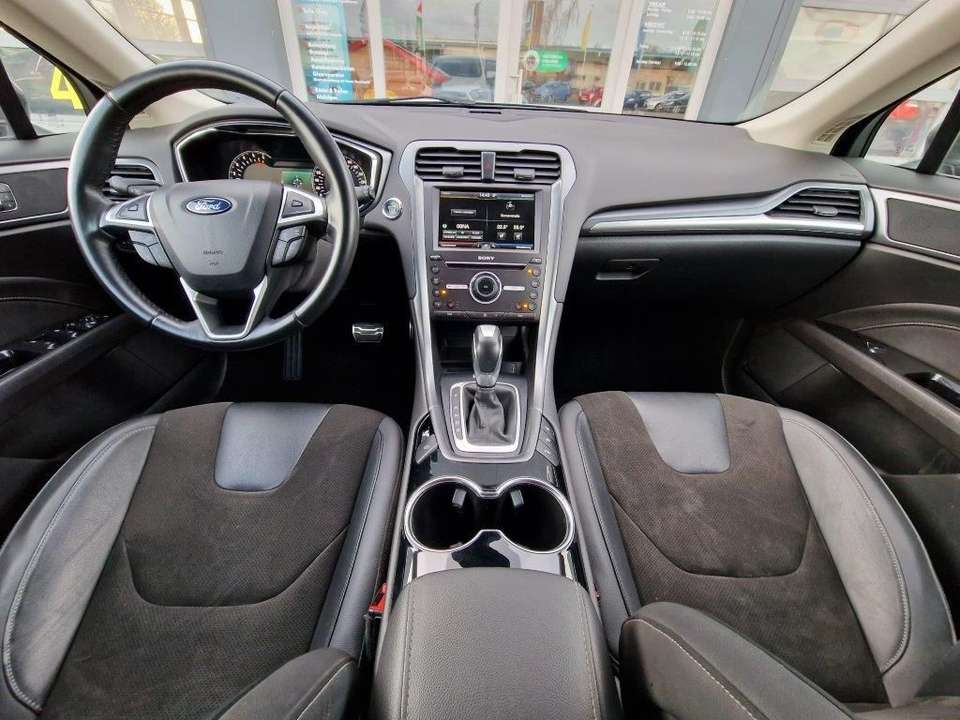 Ford Mondeo - Imagem 11
