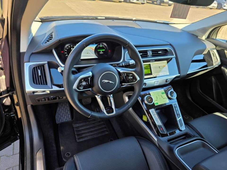Jaguar I-Pace - Imagem 10