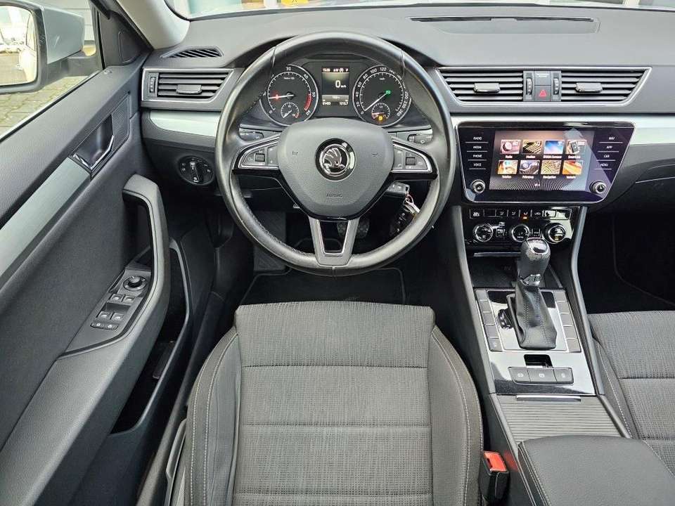 Skoda Superb - Imagem 13