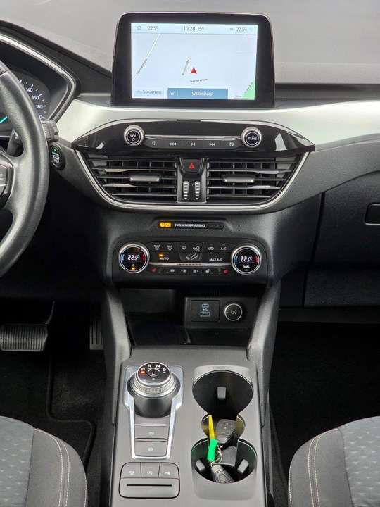 Ford Kuga - Imagem 13
