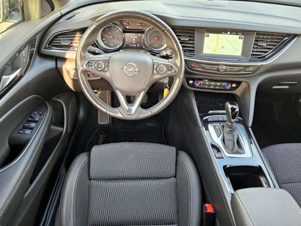 Opel Insignia - Imagem 11