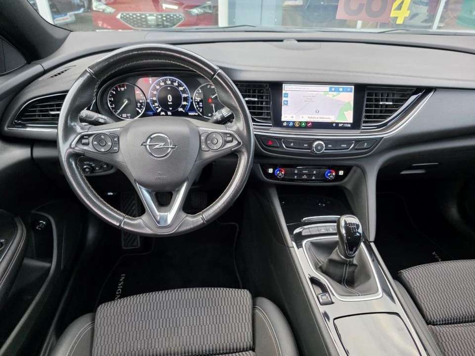 Opel Insignia - Imagem 12