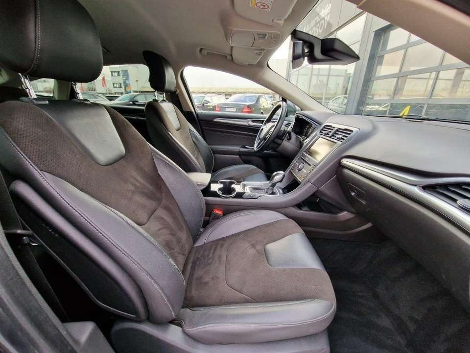 Ford Mondeo - Imagem 15