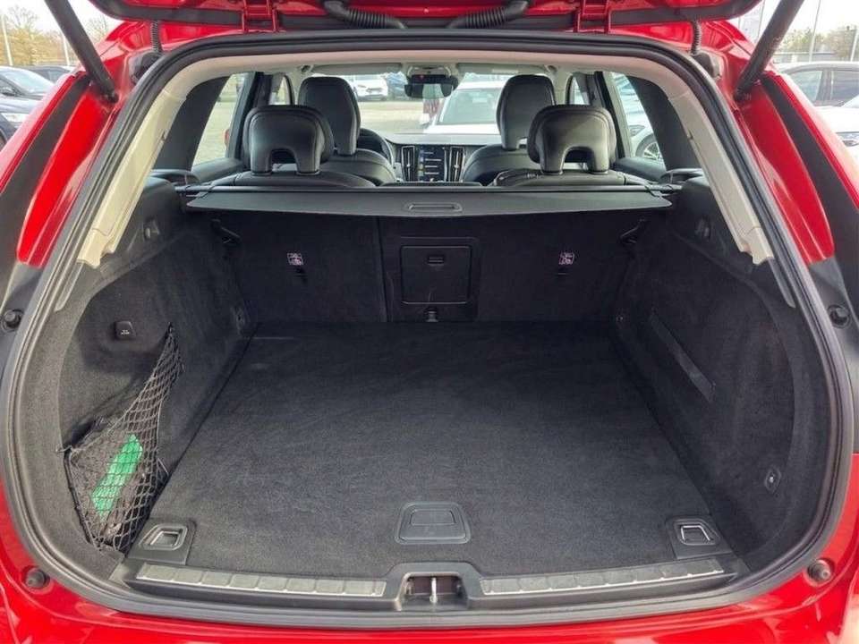 Volvo XC60 - Imagem 14