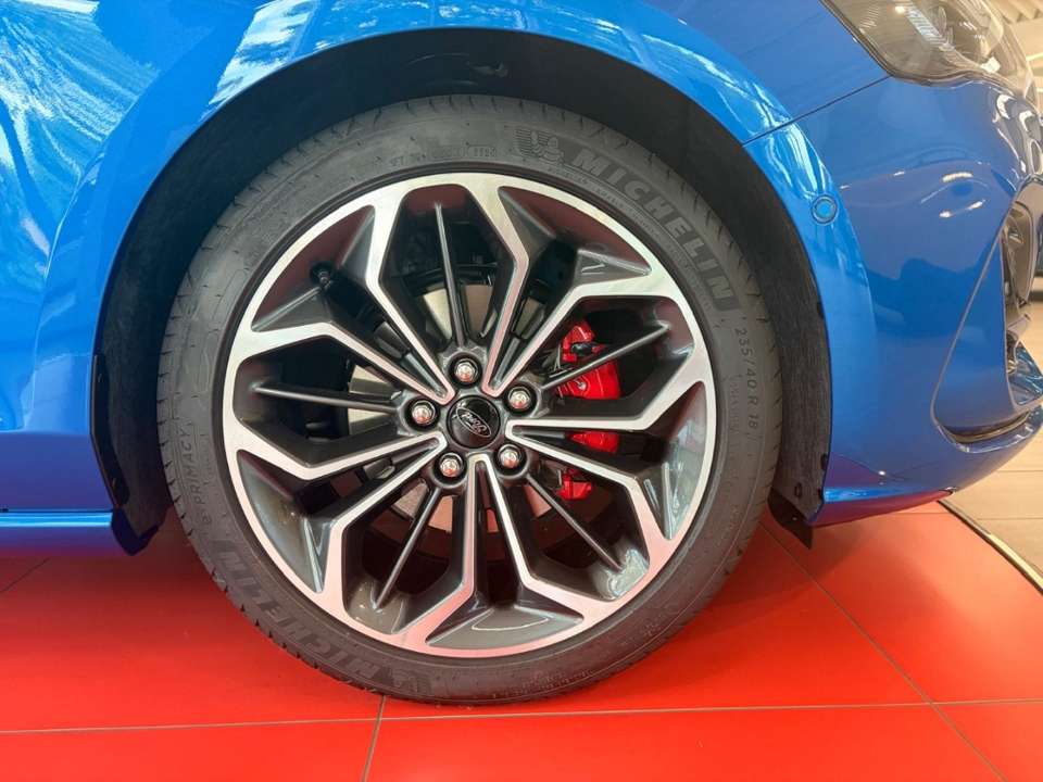 Ford Focus - Imagem 8