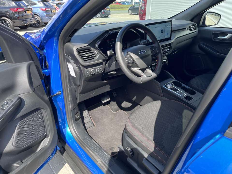 Ford Kuga - Imagem 9