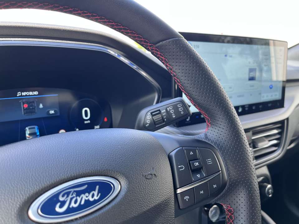 Ford Kuga - Imagem 12
