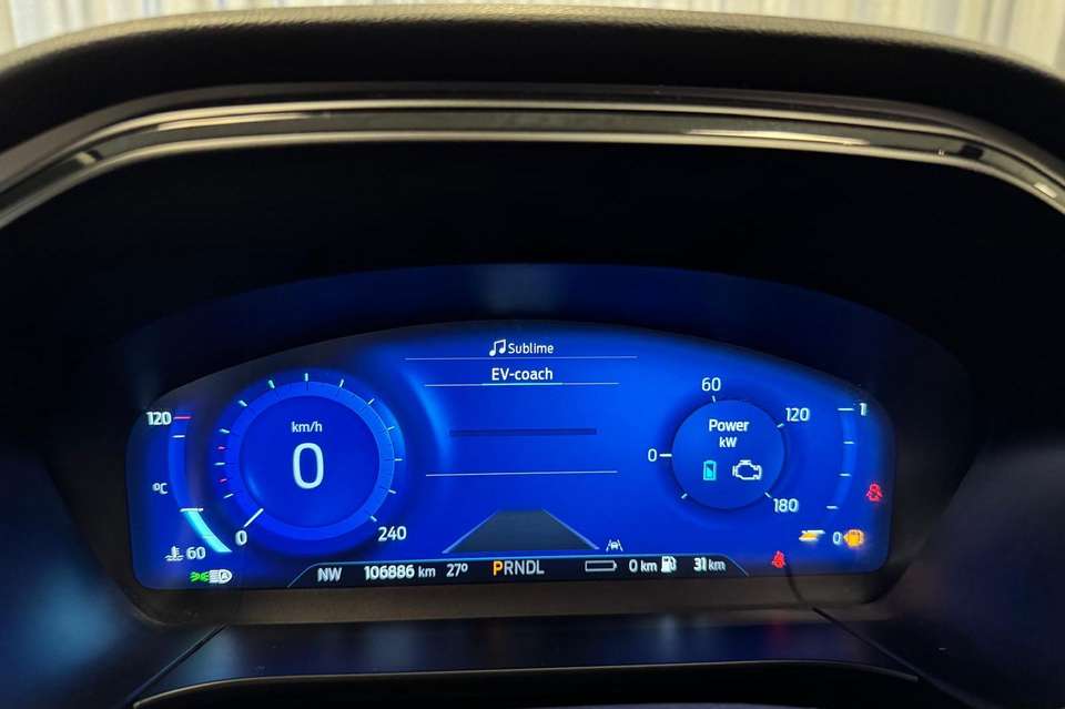 Ford Kuga - Imagem 15
