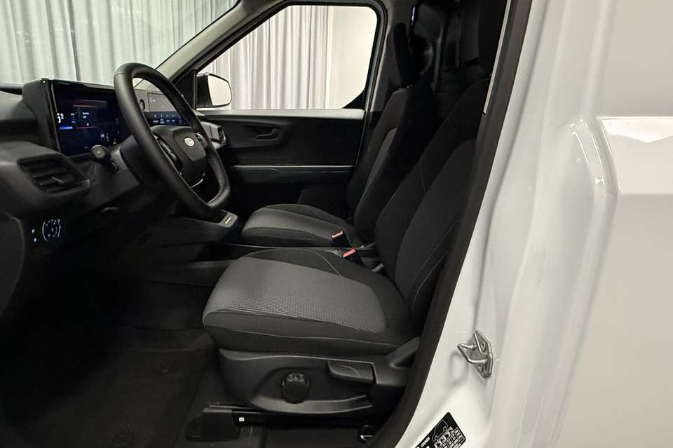 Ford Transit Courier - Imagem 8