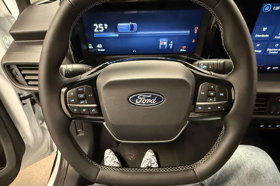 Ford Transit Courier - Imagem 10