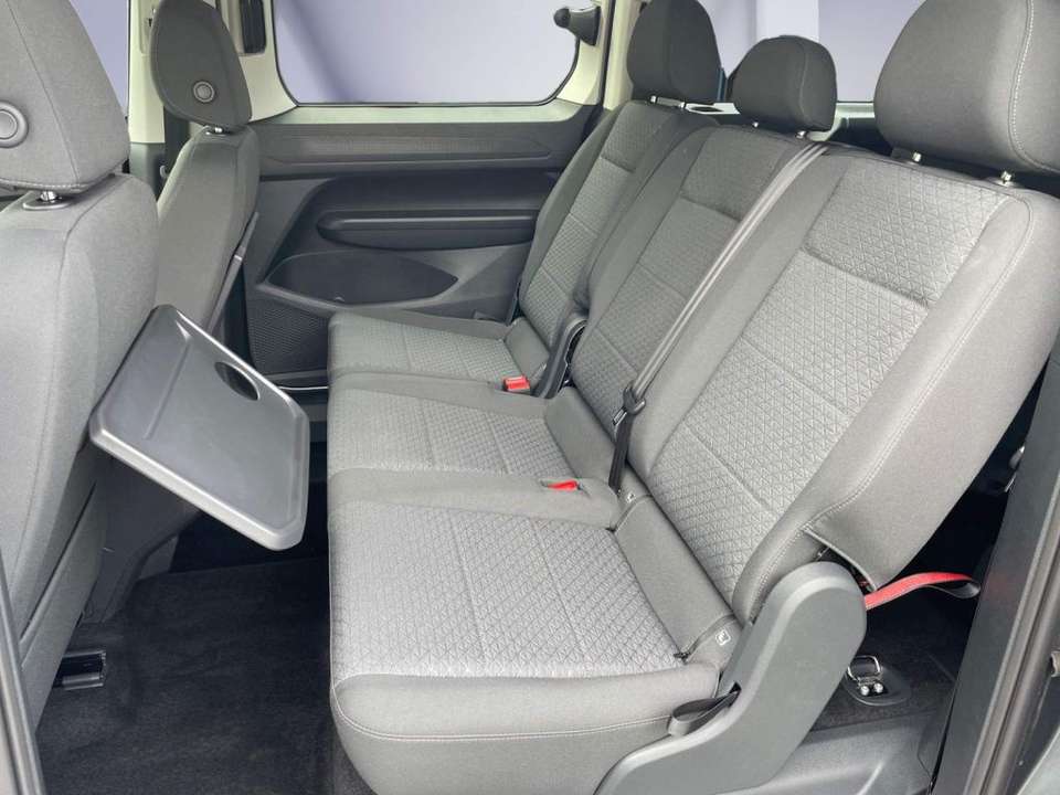 Ford Tourneo Connect - Imagem 11