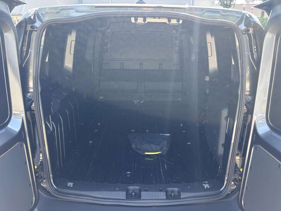 Ford Transit Connect - Imagem 7