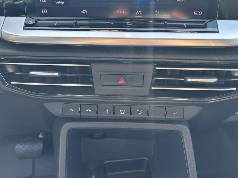 Ford Transit Connect - Imagem 12