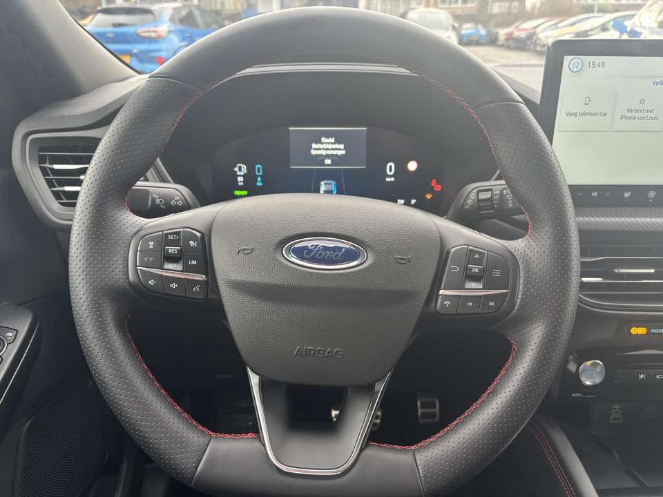 Ford Kuga - Imagem 15