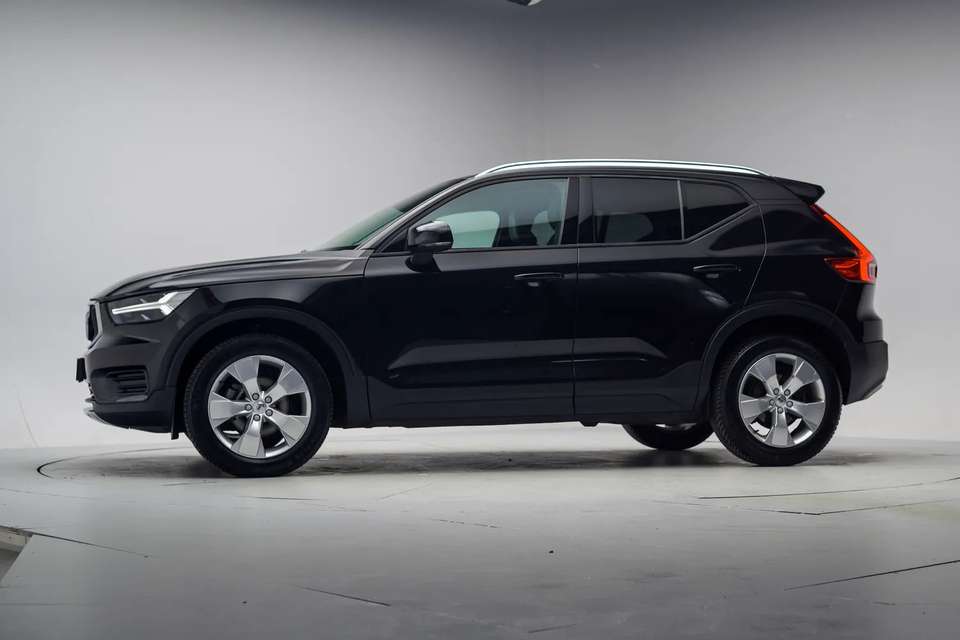 Volvo XC40 - Imagem 2
