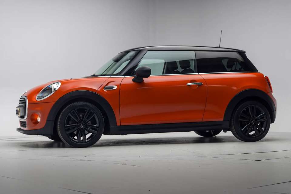 MINI One - Imagem 2