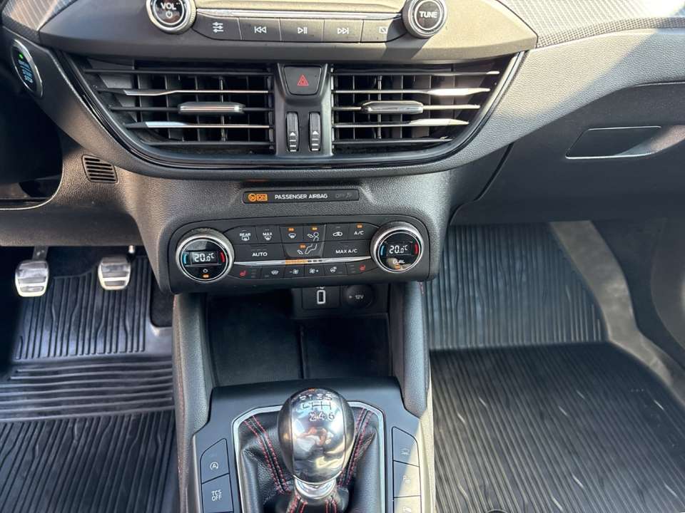 Ford Focus - Imagem 14
