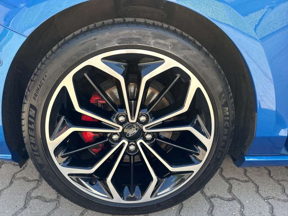 Ford Focus - Imagem 15