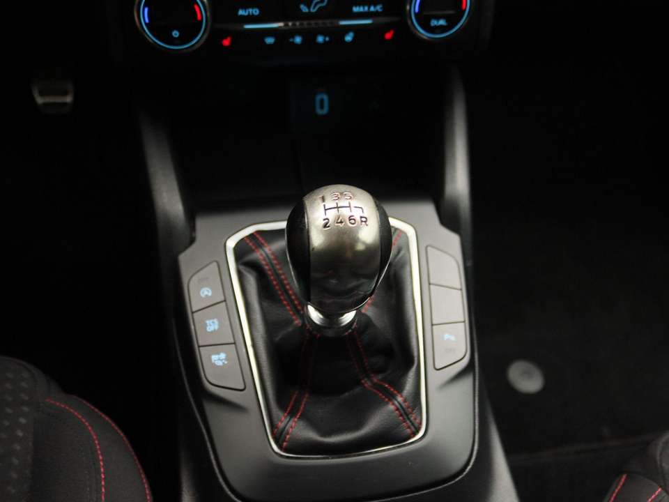 Ford Focus - Imagem 12