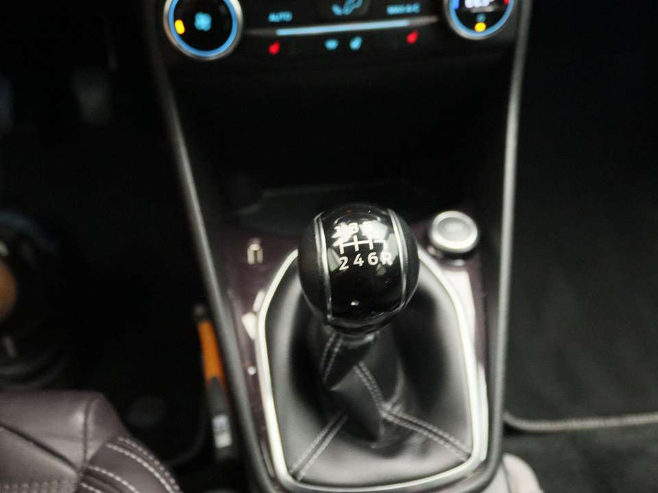 Ford Fiesta - Imagem 12