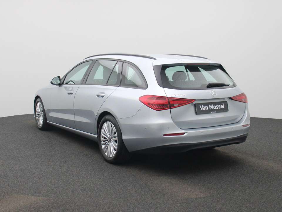 Mercedes-Benz C 200 - Imagem 2