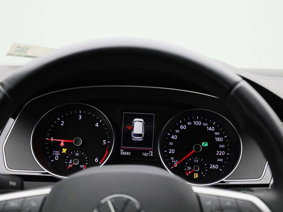 Volkswagen Passat Variant - Imagem 8
