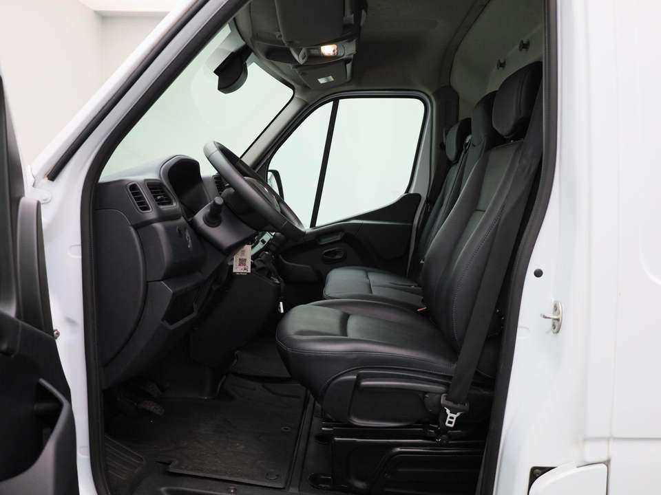 Renault Master - Imagem 11