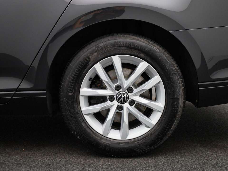 Volkswagen Passat Variant - Imagem 13