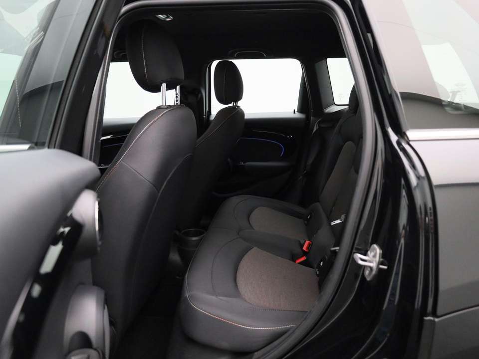 MINI One - Imagem 10